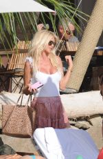 VICTORIA SILVSTEDT Out for Lunch at Shelona in St Barts 01/03/2018