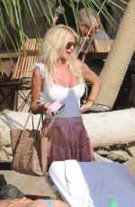 VICTORIA SILVSTEDT Out for Lunch at Shelona in St Barts 01/03/2018