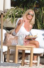 VICTORIA SILVSTEDT Out for Lunch at Shelona in St Barts 01/03/2018