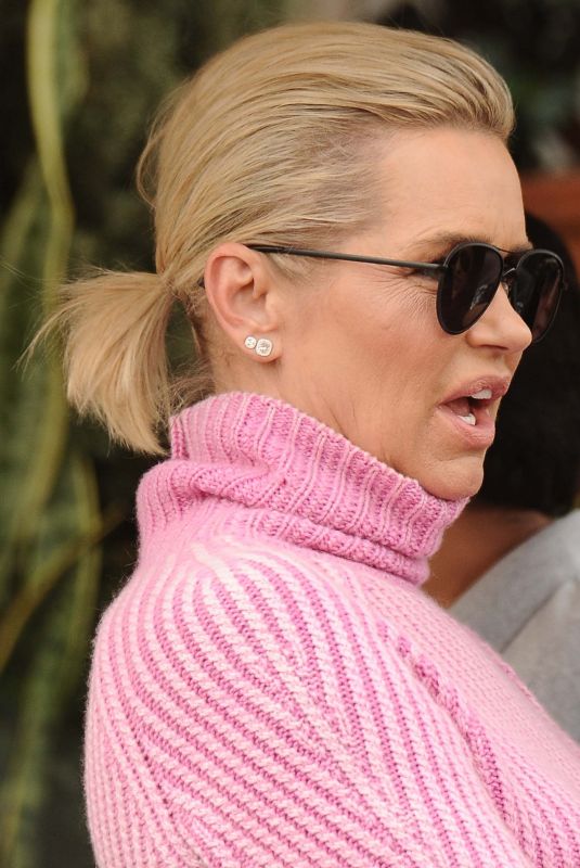 YOLANDA HADID Leaves Il Pistaio in Beverly Hills 01/30/2018