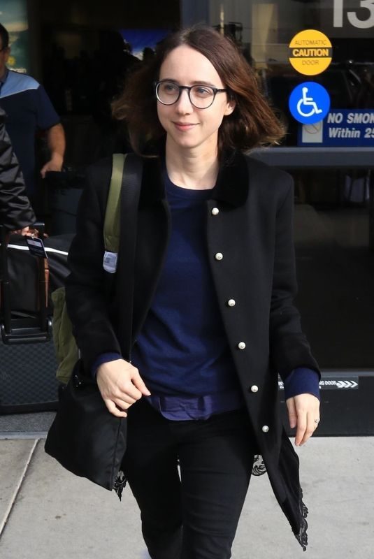 ZOE KAZAN at Salt Lake City International Airport in Park City 01/18/2018