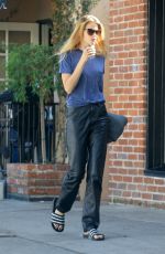 ABBEY LEE KERSHAW out for Coffee at Alfred