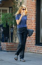 ABBEY LEE KERSHAW out for Coffee at Alfred