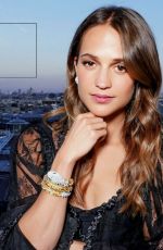 ALICIA VIKANDER in Cleo Magazine, Singapore March 2018 Issue
