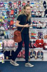 AMANDA SEYFRIED Out Shopping in Beverly HIlls 02/15/2018