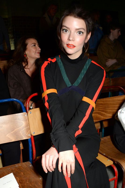 ANYA TAYLOR-JOY at Burberry Fashion Show in London 02/17/2018