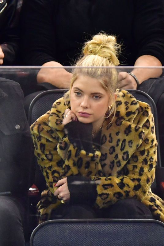 ASHLEY BENSON at Calgary Flames vs New York Rangers Hockey Game in New York 02/09/2018