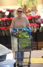 CAMERON DIAZ Out Shopping in Beverly Hills 02/18/2018