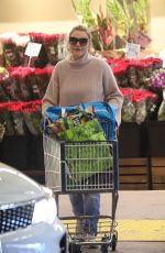 CAMERON DIAZ Out Shopping in Beverly Hills 02/18/2018