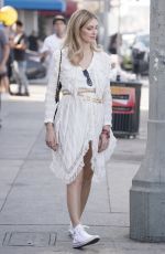 CHIARA FERRAGNI Out and About in Los Angeles 02/04/2018