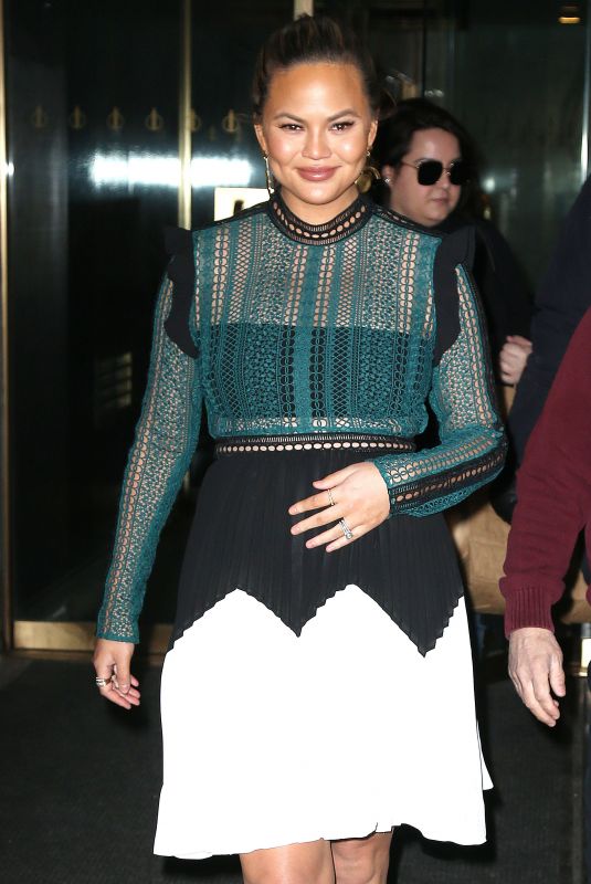 CHRISSY TEIGEN Arrives at Today Show in New York 01/31/2018