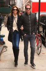 CINDY CRAWFORD and Rande Gerber on Valentine