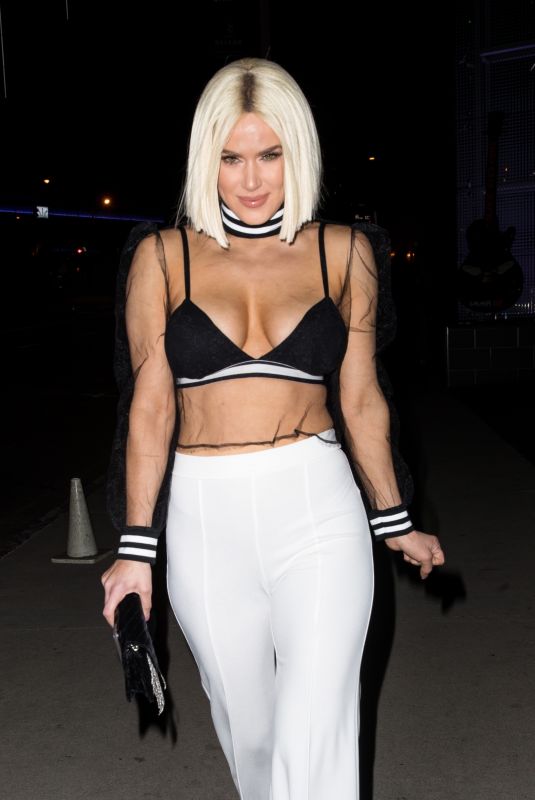 CJ LANA PERRY at Boa Steakhouse in Hollywood 02/24/2018