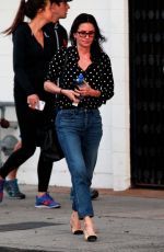 COURTENEY COX Leaves a Hair Salon in Los Angeles 01/31/2018