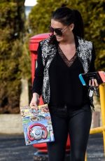 DANIELLE LLOYD Gets Her Hair Cut in Birmingham 02/23/2018