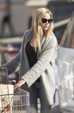 DENISE RICHARDS Shopping at Bristol Farms in Woodland Hills 02/02/2018