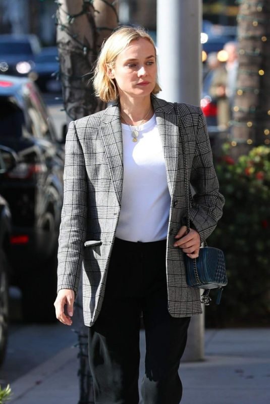 DIANE KRUGER Out for Lunch at La Scala in Beverly Hills 02/21/2018