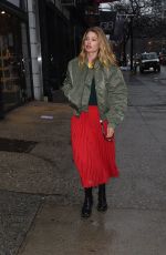 DOUTZEN KROES Arrives at a Hair Salon in New York 02/07/2018