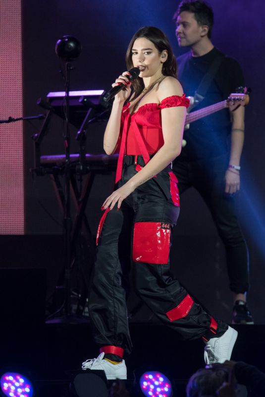 DUA LIPA Performs on Jimmy Kimmel Live 02/14/2018