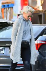 ELIZABETH BANKS Shows New Bleached Blonde Hair in Studio City 02/25/2018