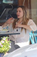 ELIZABETH OLSEN Out for Lunch in Studio City 02/02/2018