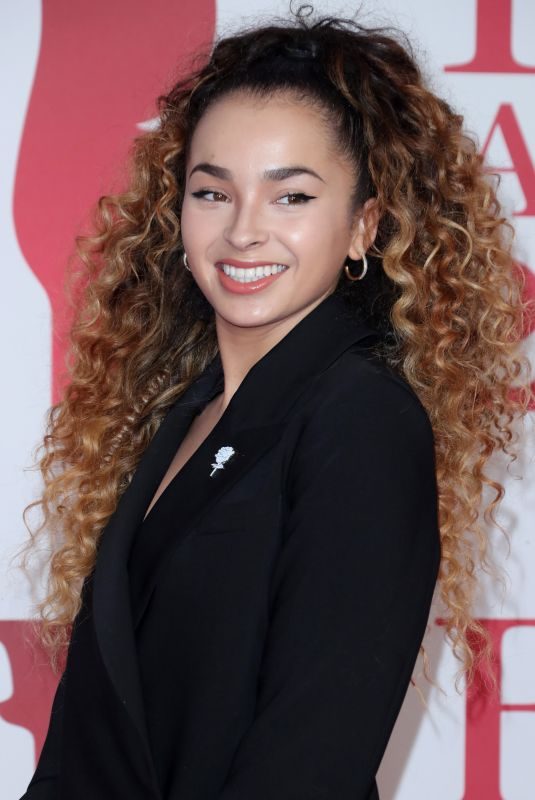 ELLA EYRE at Brit Awards 2018 in London 02/21/2018