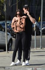 EMILY RATJKOWSKI Out for Lunch at Sugarfish by Sushi Nozawa in Hollywood 02/13/2018