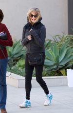 GOLDIE HAWN Out Shopping in Brentwood 02/24/2018