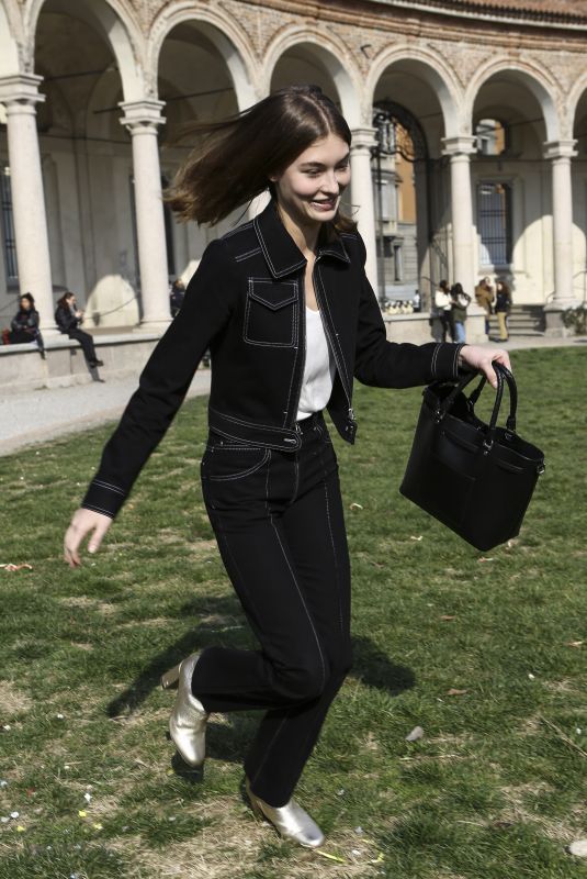 GRACE ELIZABETH Arrives at Alberta Ferretti Fashion Show in Milan 02/21/2018