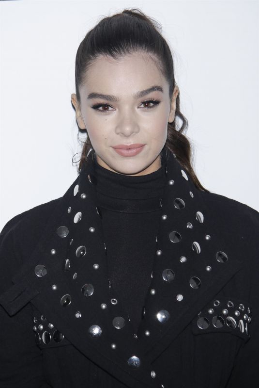 HAILEE STEINFELD and The Minefield Girl Audio Visual Book Launch in New York 01/31/2018