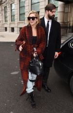 HAILEY BALDWIN Out at Milan Fashion Week 02/23/2018