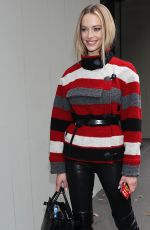 HANNAH FERGUSON Leaves Dolce & Gabbana Fall/Winter 2018 Show at Milan Fashion Week 02/25/2018