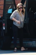 HILARY DUFF Leaves a Veterinarian in Studio City 02/18/2018