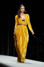 IRINA SHAYK at Bottega Veneta Catwalk at New York Fashion Week 02/09/2018
