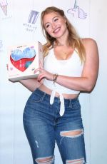ISKRA LAWRENCE at Spark x Iskra in Store Event in New York 02/02/2018