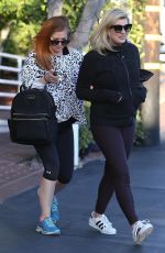 ISLA FISHER Out for Lunch at Mauro