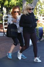 ISLA FISHER Out for Lunch at Mauro