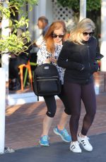ISLA FISHER Out for Lunch at Mauro