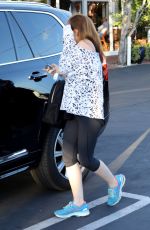ISLA FISHER Out for Lunch at Mauro