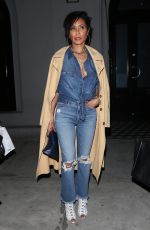 JADA PINKETT SMITH and VIVICA A. FOX at Craig