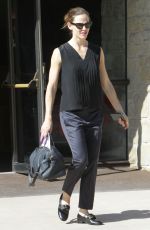 JENNIFER GARNER Arrives at Church in Los Angeles 02/04/2018