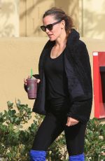 JENNIFER GARNER Leaves a Gym in Brentwood 02/13/2018