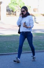 JENNIFER GARNER Out and About in Los Angeles 02/15/2018