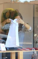 JENNIFER GARNER Out Shopping in Brentwood 02/13/2018