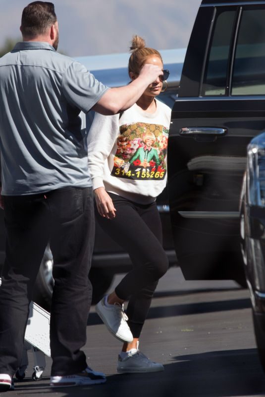 JENNIFER LOPEZ Out in Los Angeles 02/07/2018