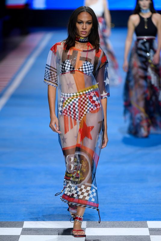 JOAN SMALLS at Tommy Hilfiger Spring/Summer 2018 Runway Show in Milan 02/25/2018