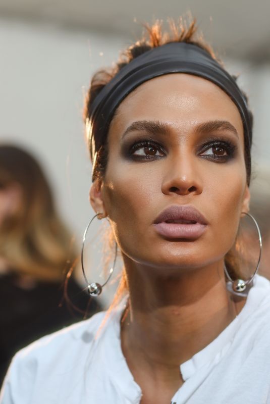 JOAN SMALLS on the Backstage of Tom Ford Show at New York Fashion Week 02/08/2018