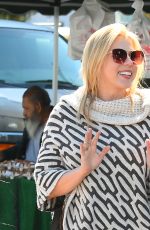 JODIE SWEETIN Shopping at Farmers Market in Studio City 02/25/2018