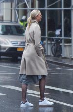 KARLIE KLOSS Out at New York Fashion Week 02/10/2018