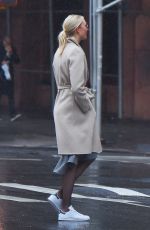 KARLIE KLOSS Out at New York Fashion Week 02/10/2018